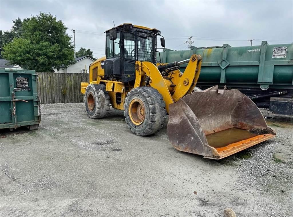 CAT 930K Фронтальные погрузчики