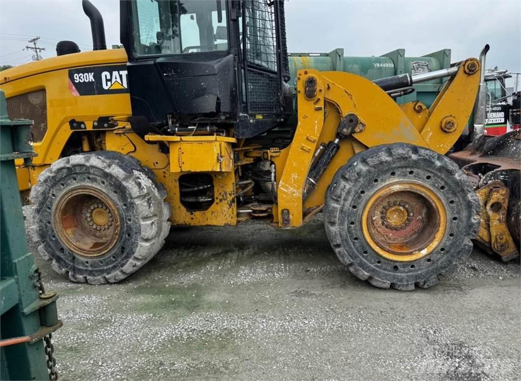 CAT 930K Фронтальные погрузчики