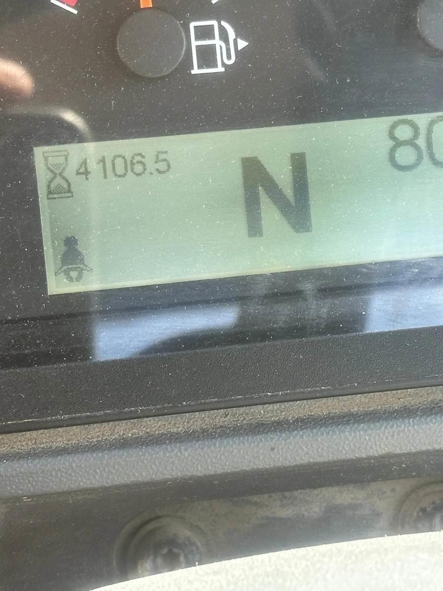 CAT 930M Фронтальные погрузчики