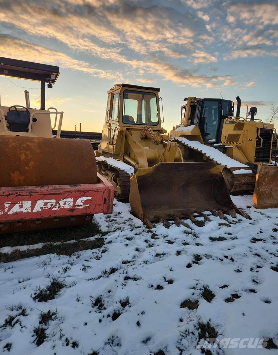 CAT 943 Гусеничные фронтальные погрузчики