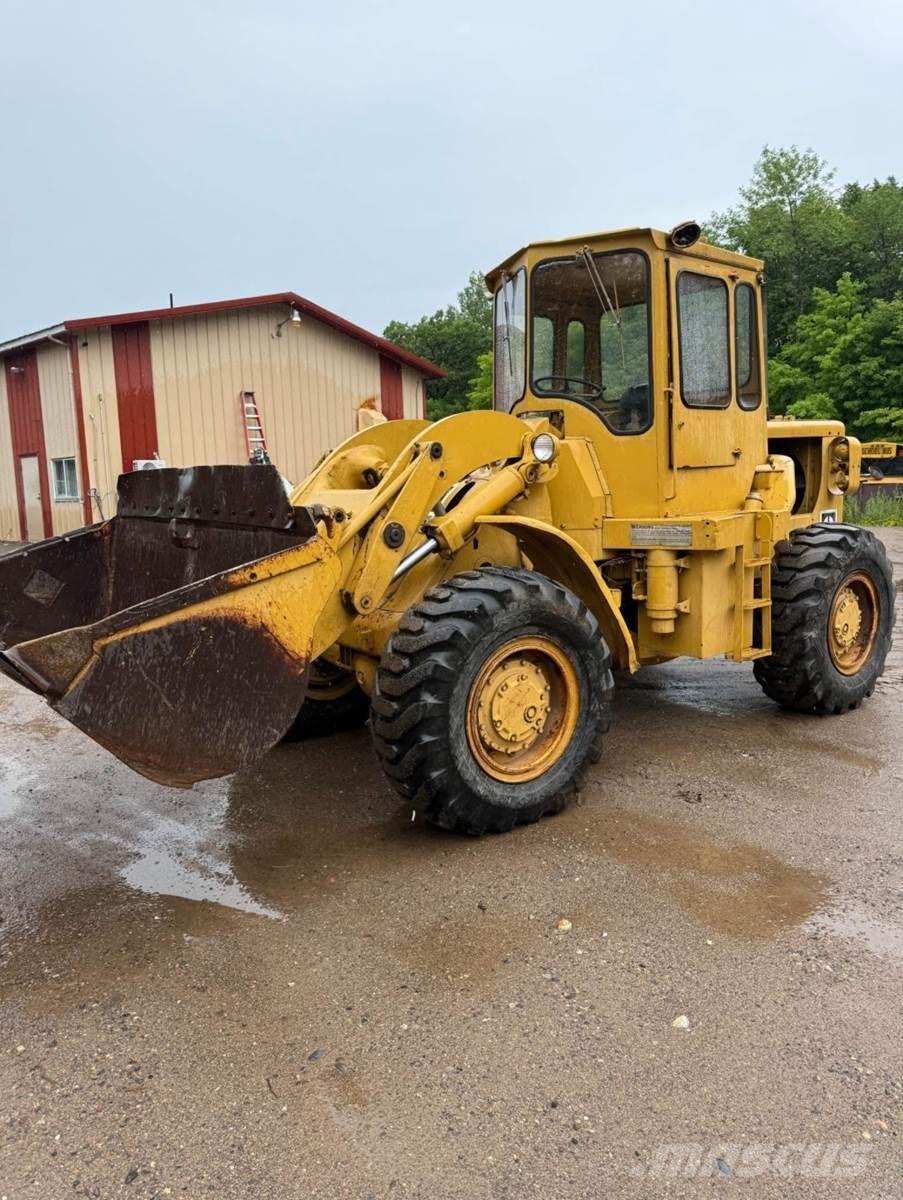 CAT 950 Фронтальные погрузчики