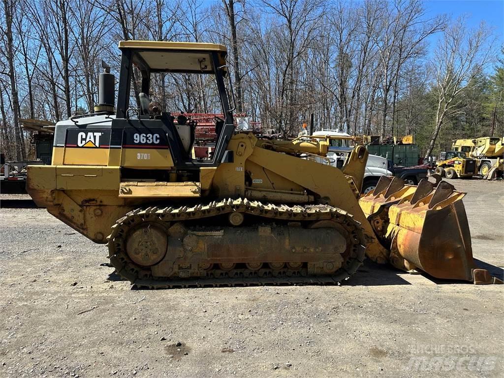 CAT 963C Гусеничные фронтальные погрузчики