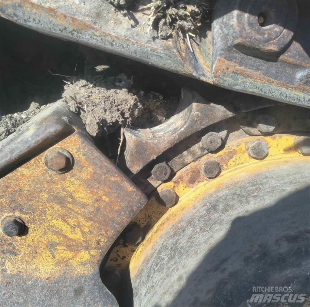 CAT 963D Гусеничные фронтальные погрузчики