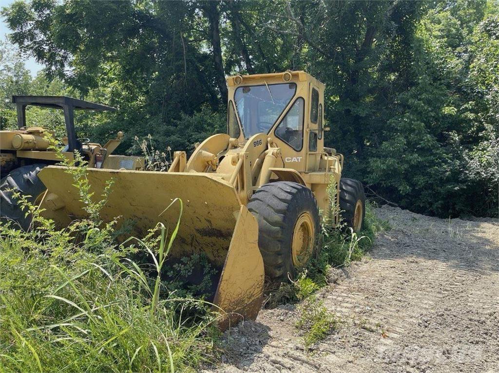 CAT 966 Фронтальные погрузчики