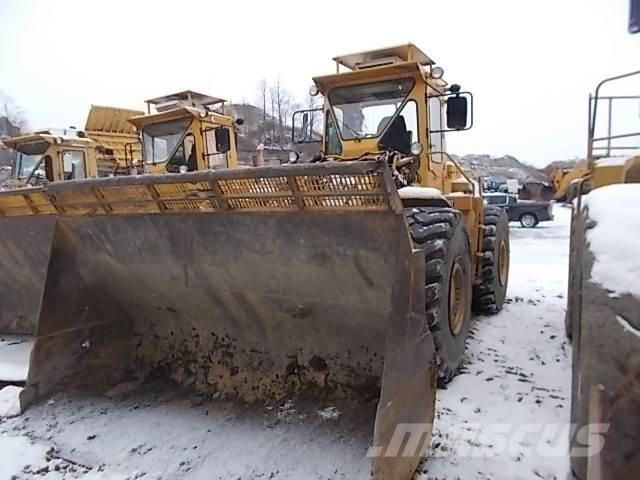 CAT 980B Фронтальные погрузчики