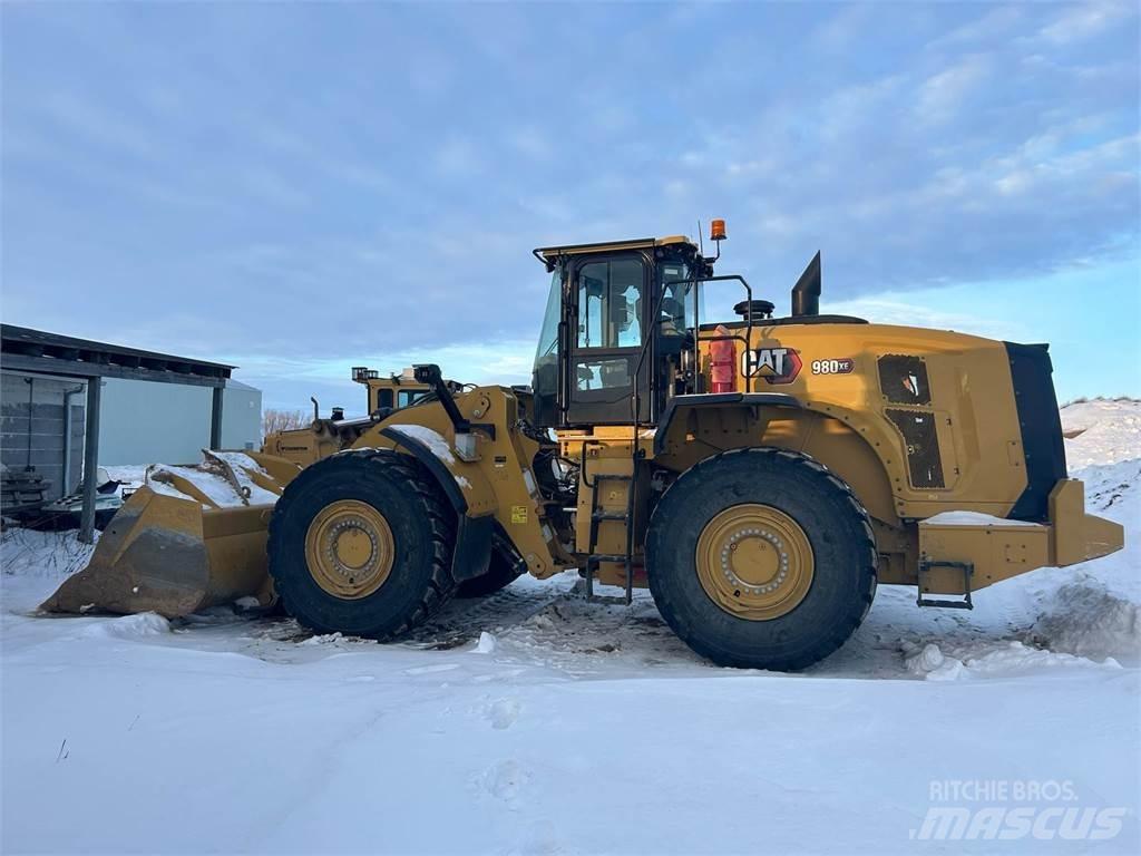 CAT 980M Фронтальные погрузчики