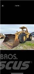 CAT 988 Фронтальные погрузчики