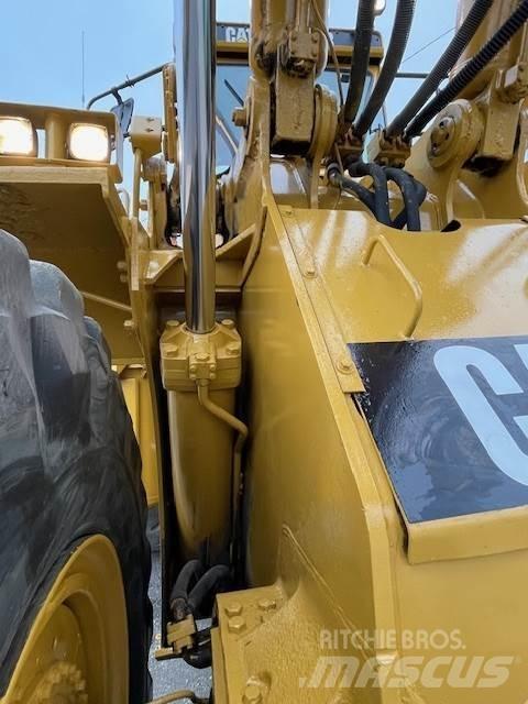 CAT 988B Фронтальные погрузчики