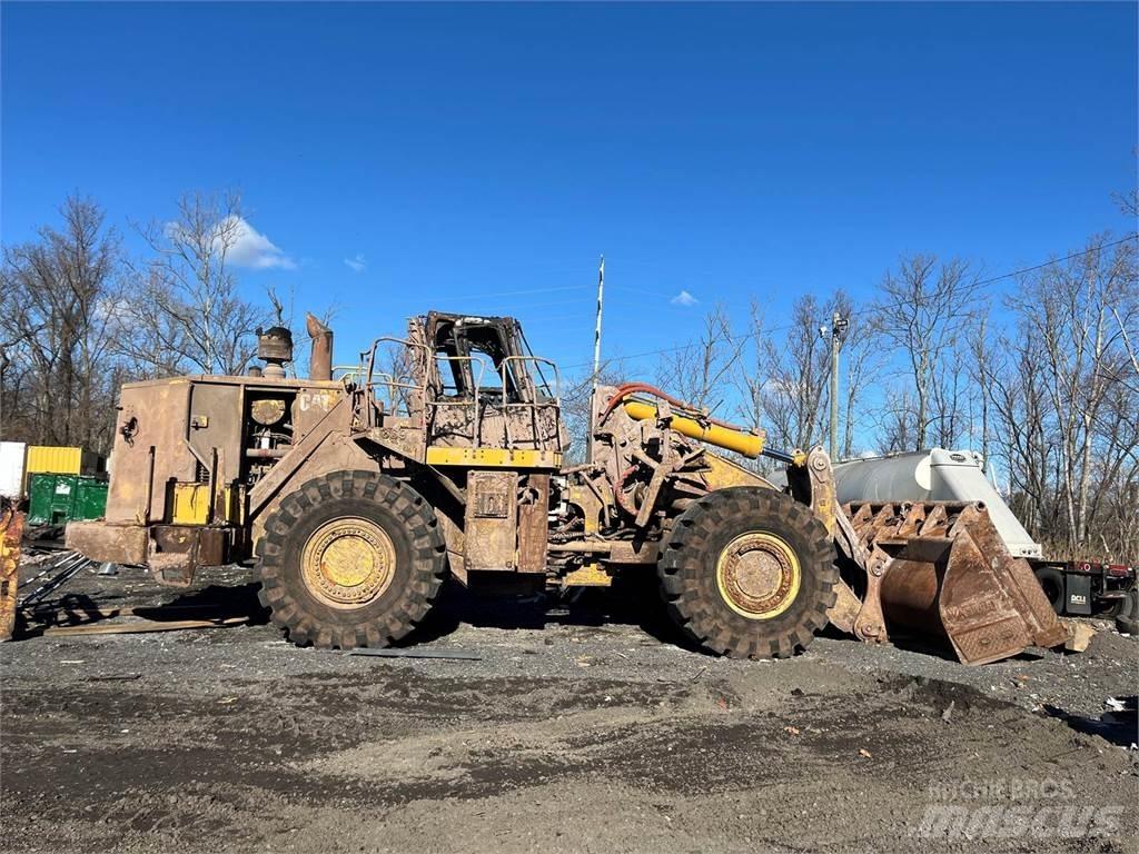 CAT 988H Фронтальные погрузчики