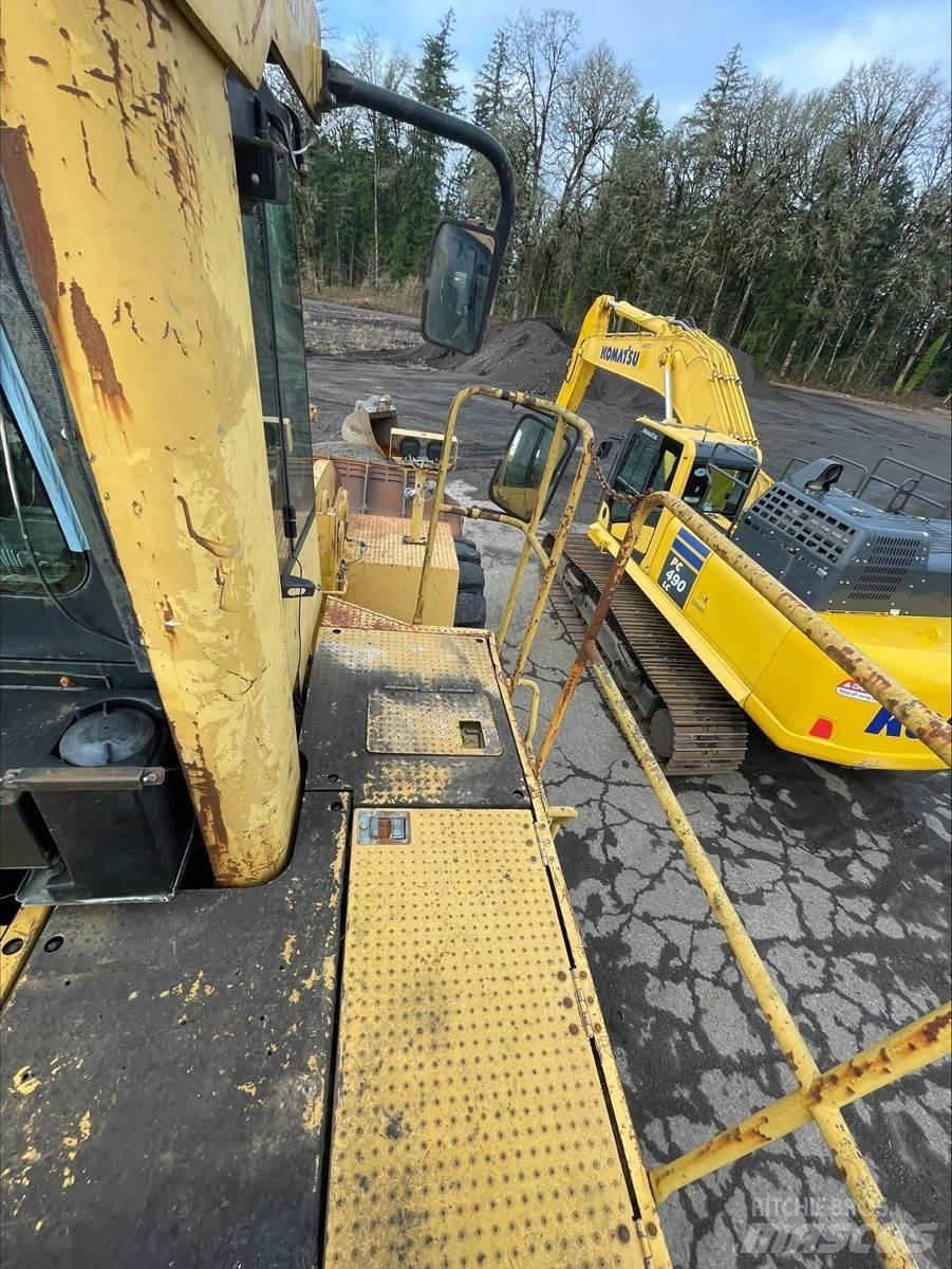 CAT 990 Фронтальные погрузчики