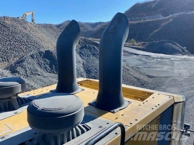 CAT 990K Фронтальные погрузчики
