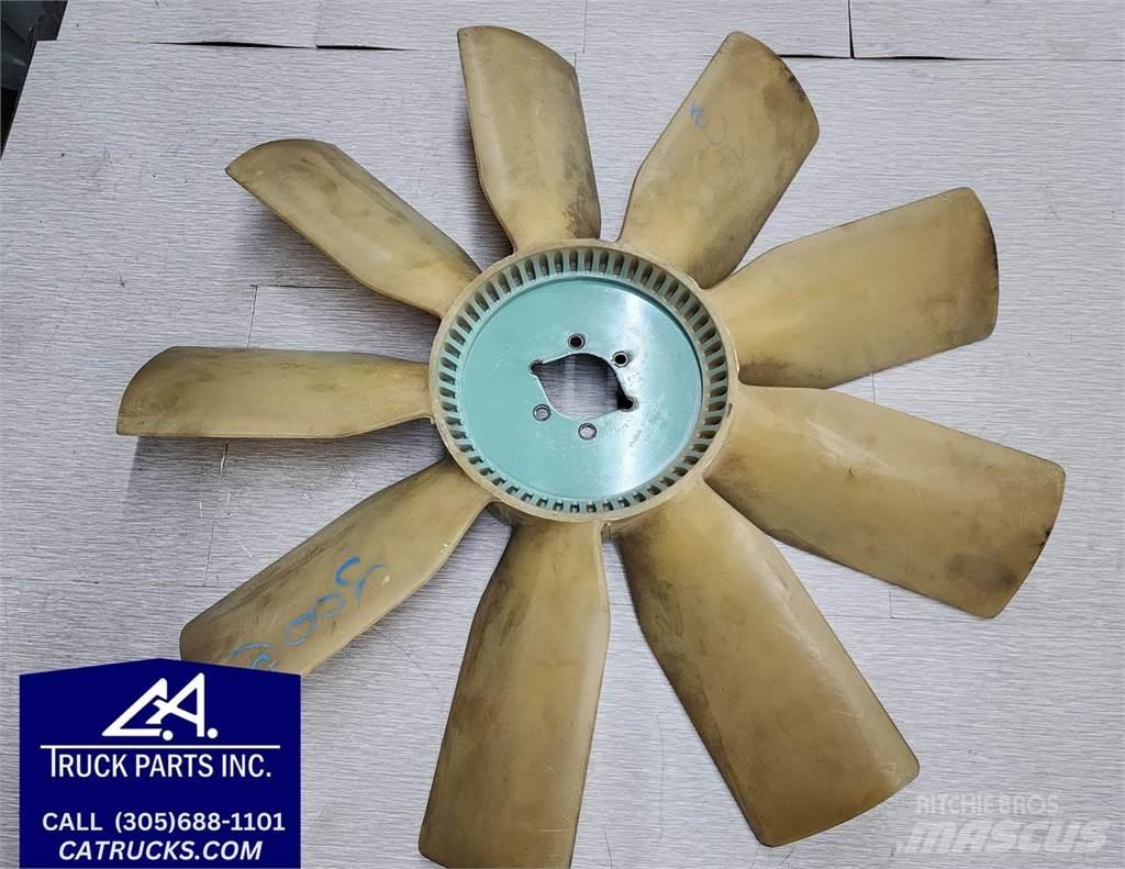 CAT C15 Коммерческий транспорт - Другие