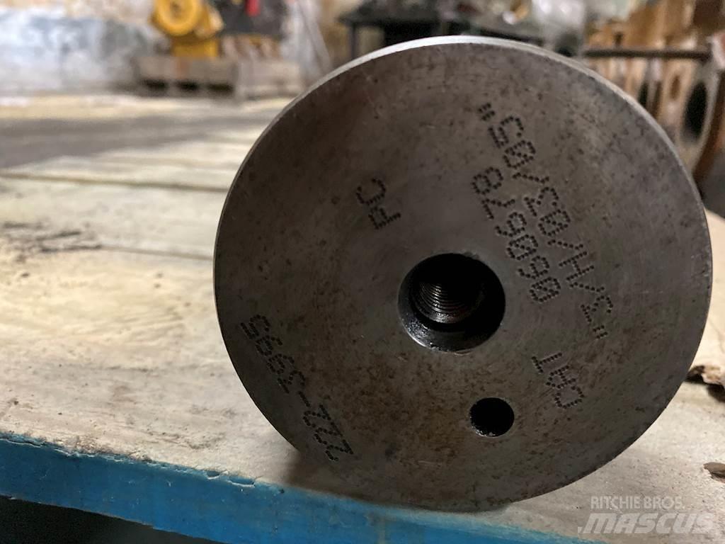 CAT C15 Коммерческий транспорт - Другие