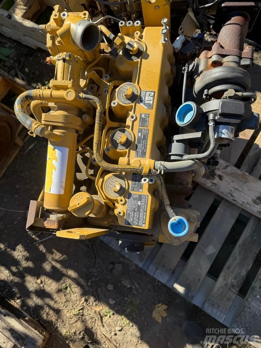 CAT C3.3B Двигатели