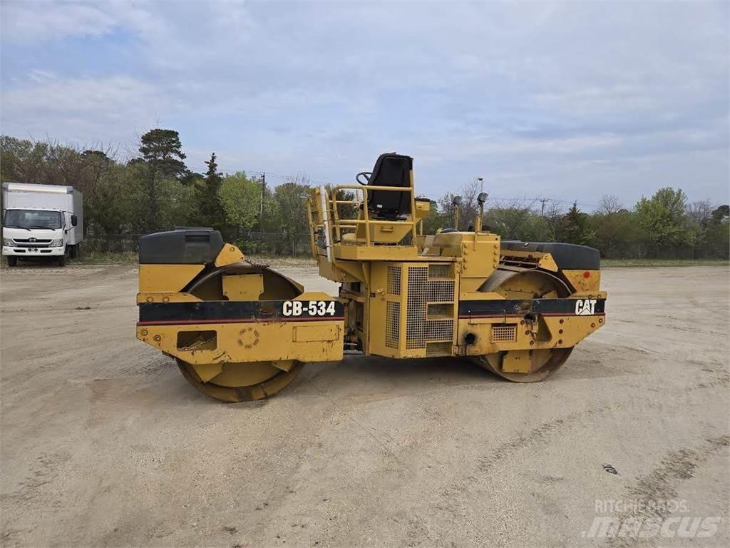 CAT CB-534 Грунтовые катки