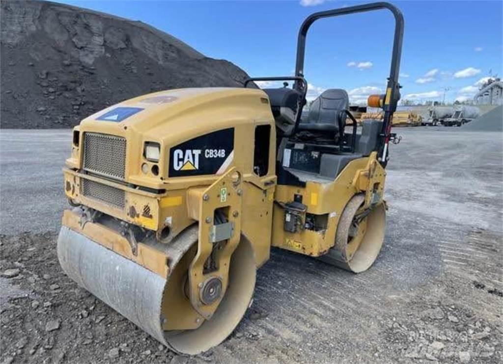 CAT CB34B Грунтовые катки