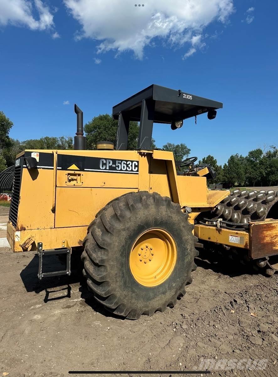 CAT CP563C Уплотнители грунта
