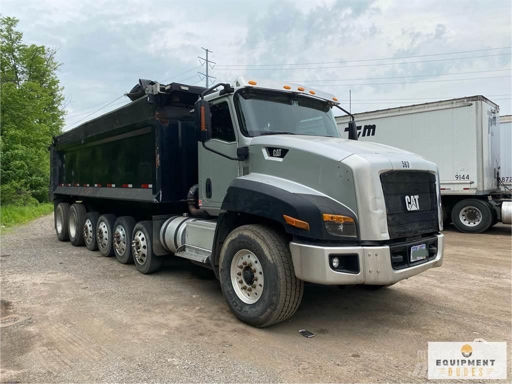 CAT CT660 Грузовики-Самосвалы