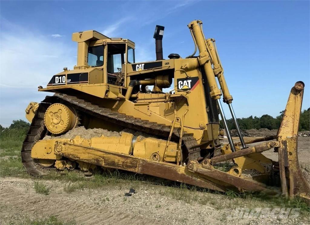CAT D10 Гусеничные бульдозеры