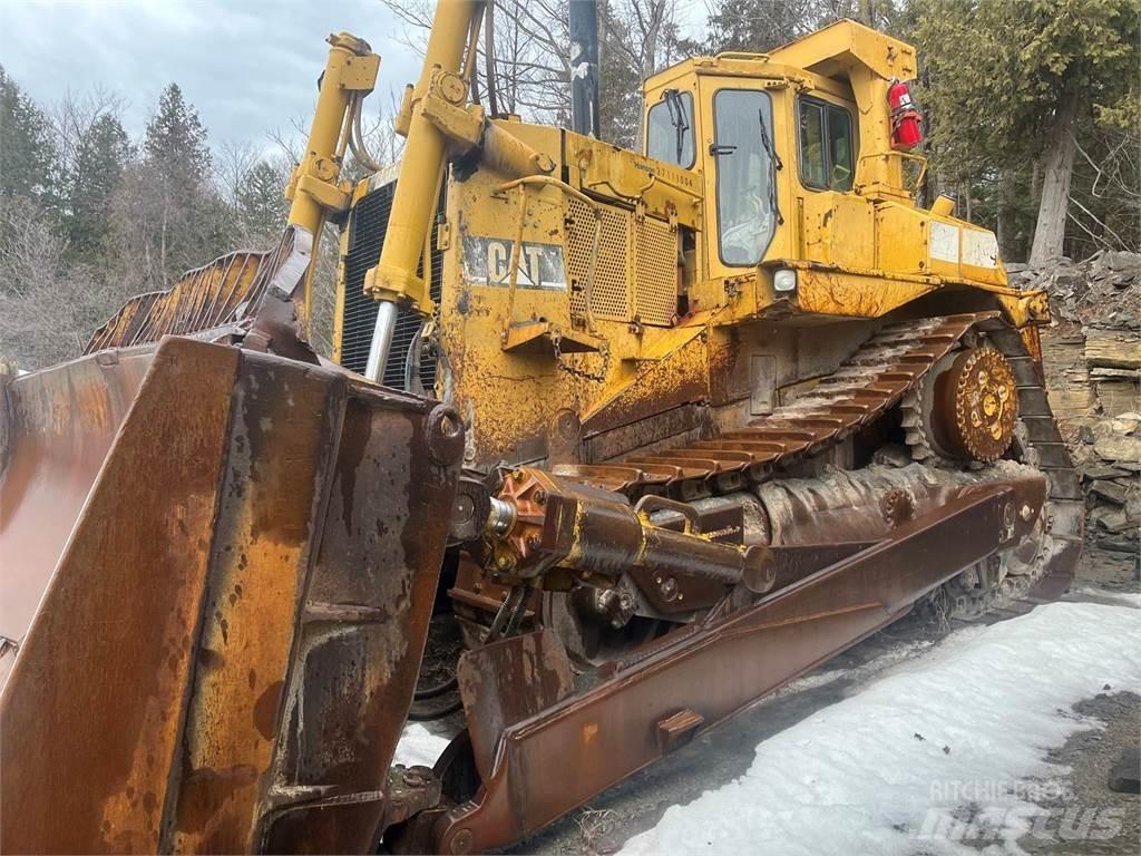 CAT D10N Гусеничные бульдозеры