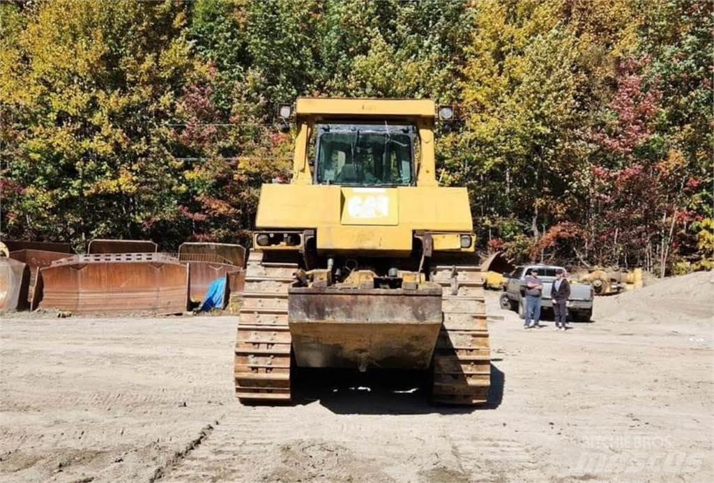 CAT D10T Гусеничные бульдозеры