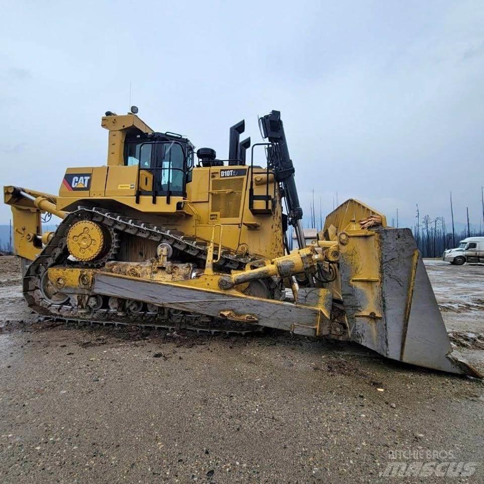 CAT D10T Гусеничные бульдозеры