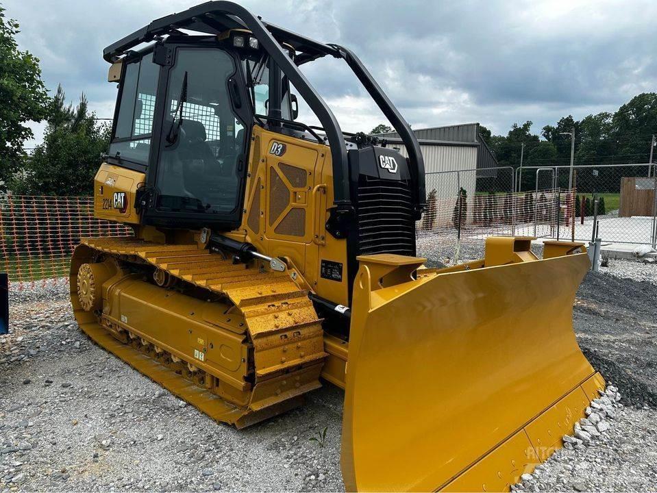 CAT D3 Гусеничные бульдозеры