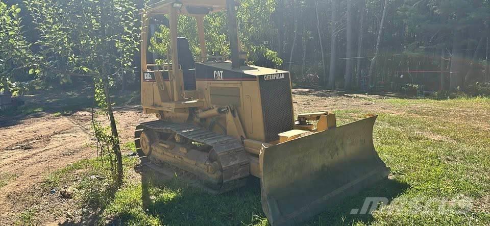 CAT D3C XL Гусеничные бульдозеры