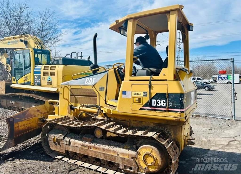 CAT D3G XL Гусеничные бульдозеры