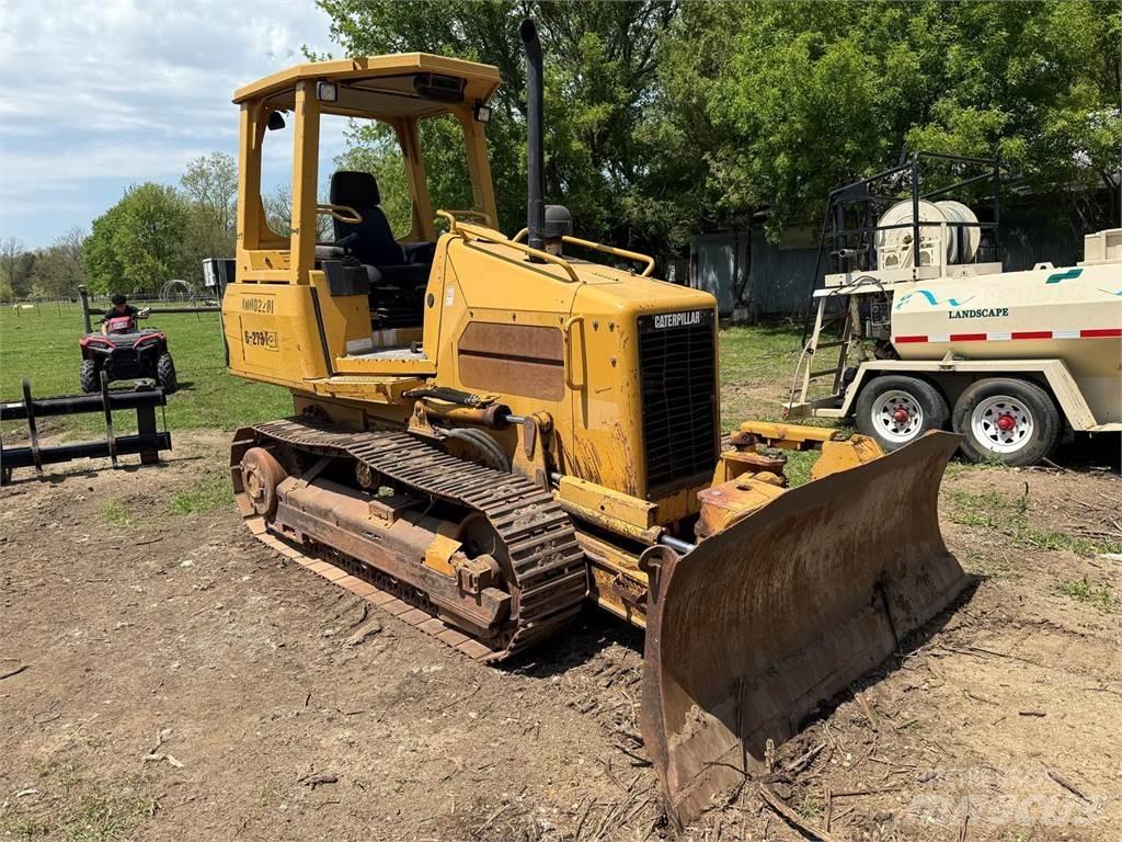 CAT D3G XL Гусеничные бульдозеры