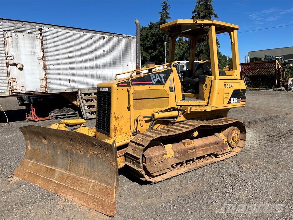 CAT D3G XL Гусеничные бульдозеры