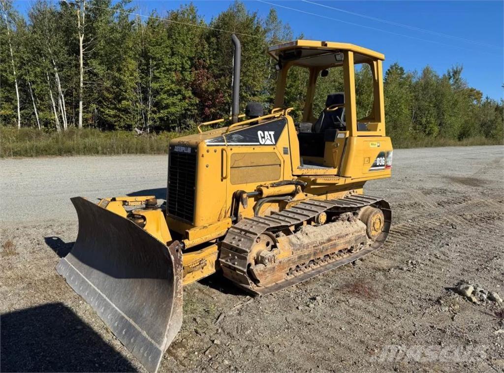 CAT D3G XL Гусеничные бульдозеры