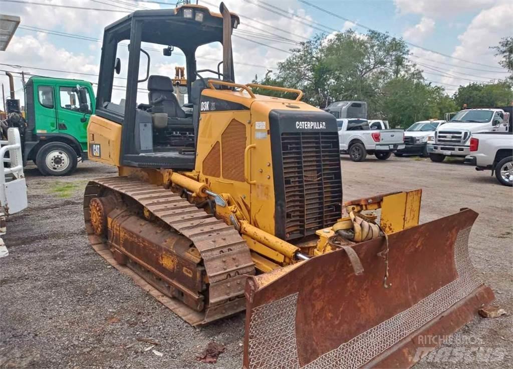 CAT D3K XL Гусеничные бульдозеры
