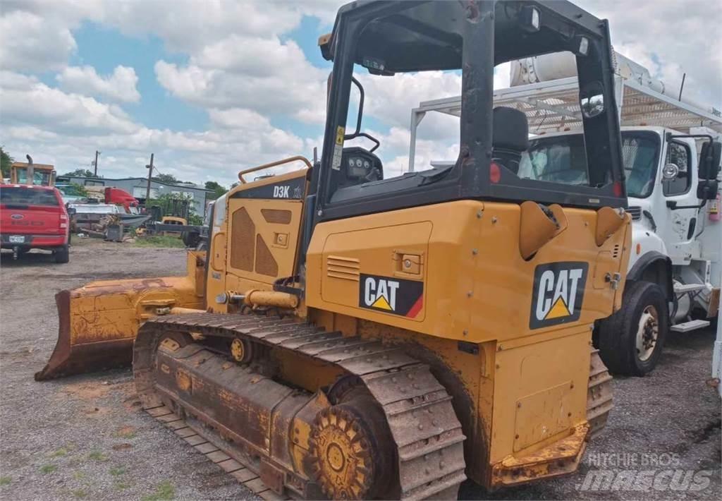 CAT D3K XL Гусеничные бульдозеры
