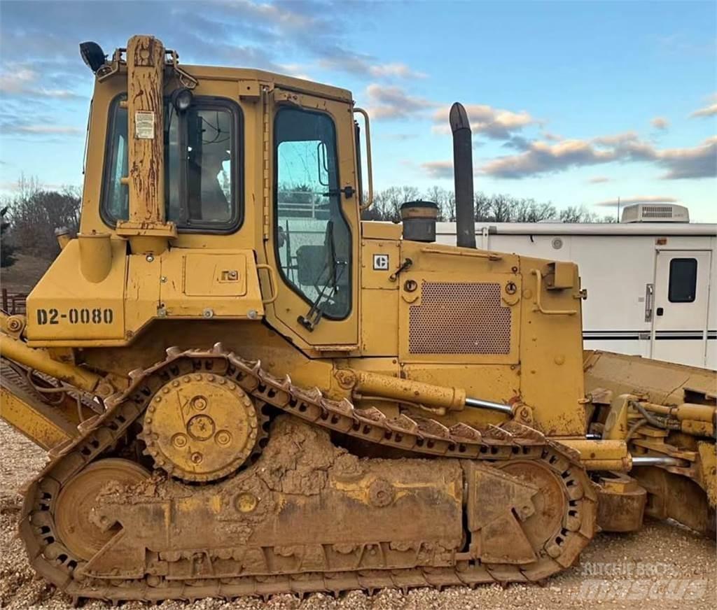 CAT D5H Гусеничные бульдозеры