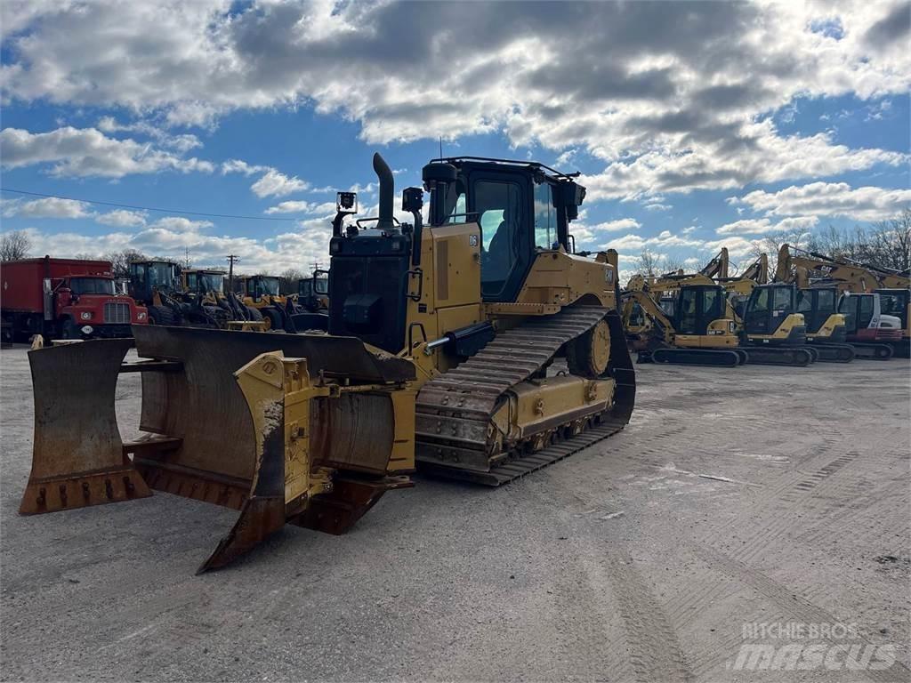 CAT D6 Гусеничные бульдозеры