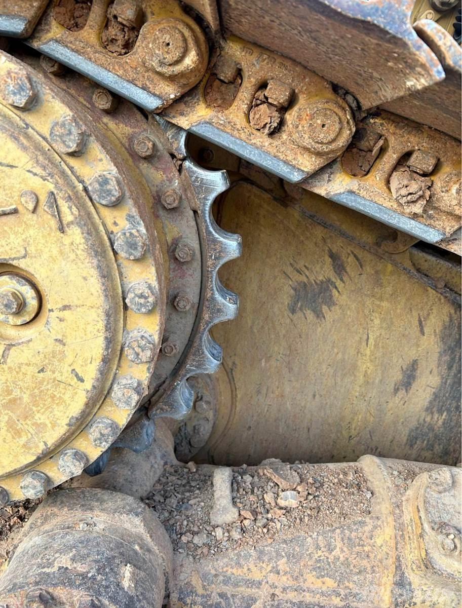 CAT D6M XL Гусеничные бульдозеры