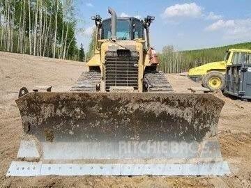 CAT D6N XL Гусеничные бульдозеры