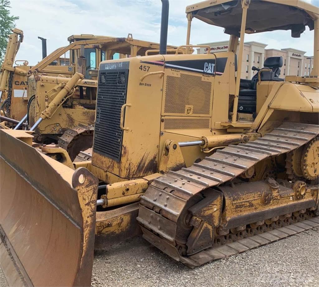 CAT D6N XL Гусеничные бульдозеры