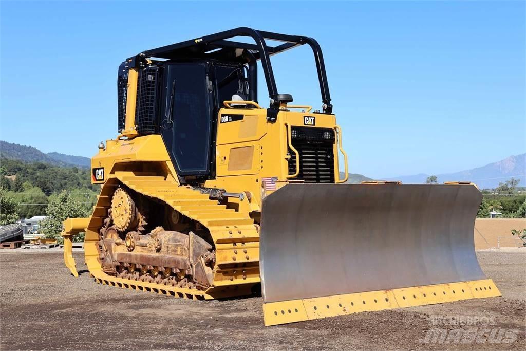 CAT D6N XL Гусеничные бульдозеры