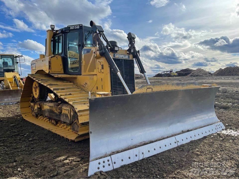 CAT D6T Гусеничные бульдозеры