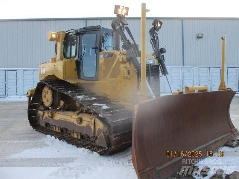 CAT D6T Гусеничные бульдозеры