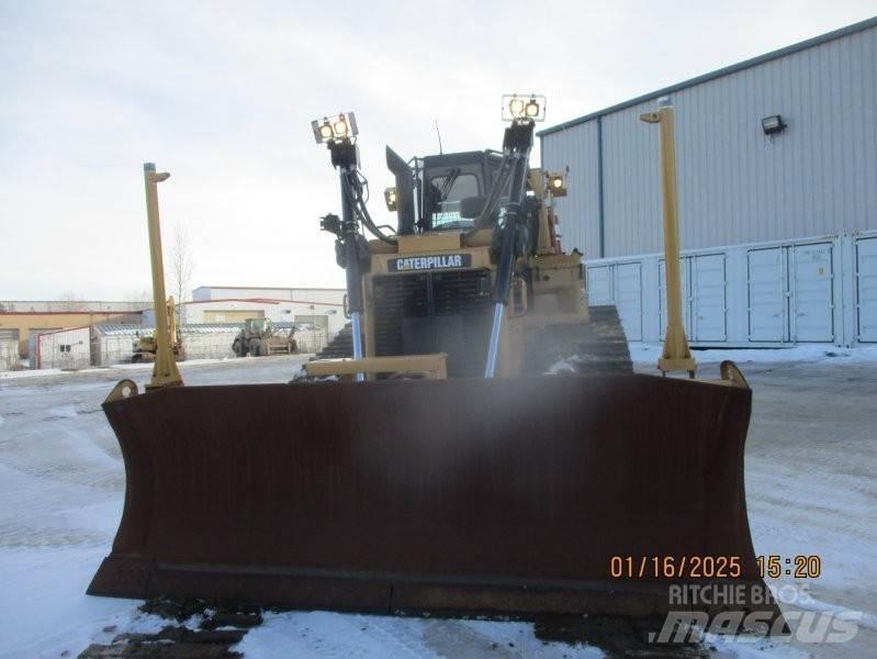 CAT D6T Гусеничные бульдозеры