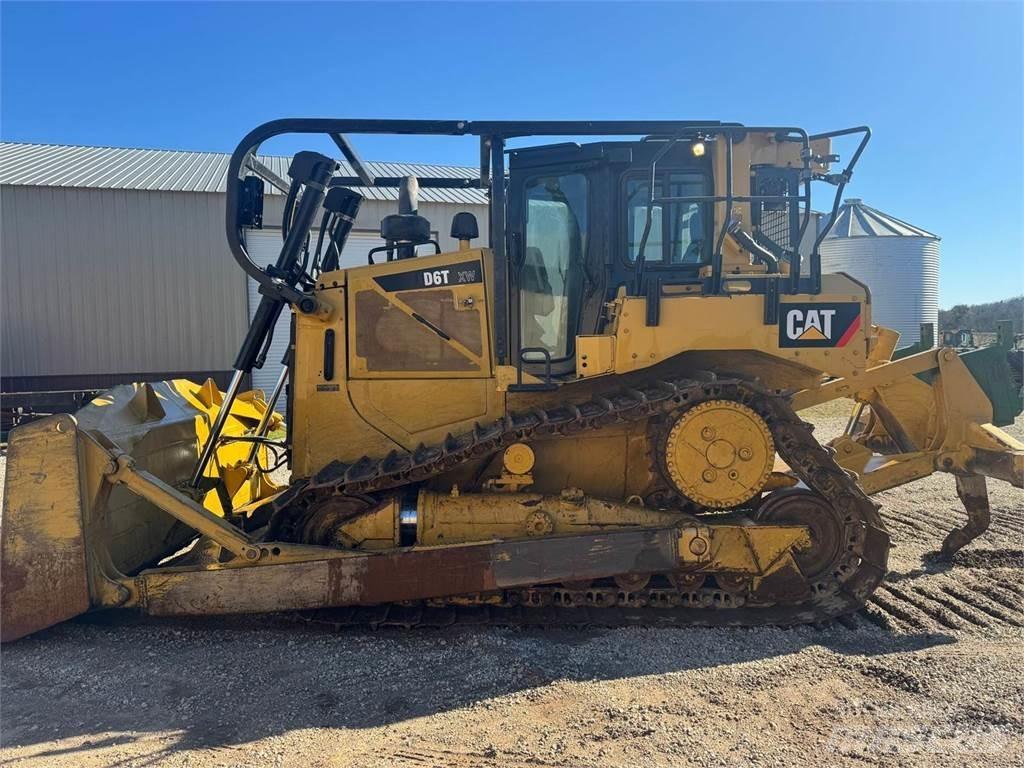 CAT D6T XW Гусеничные бульдозеры