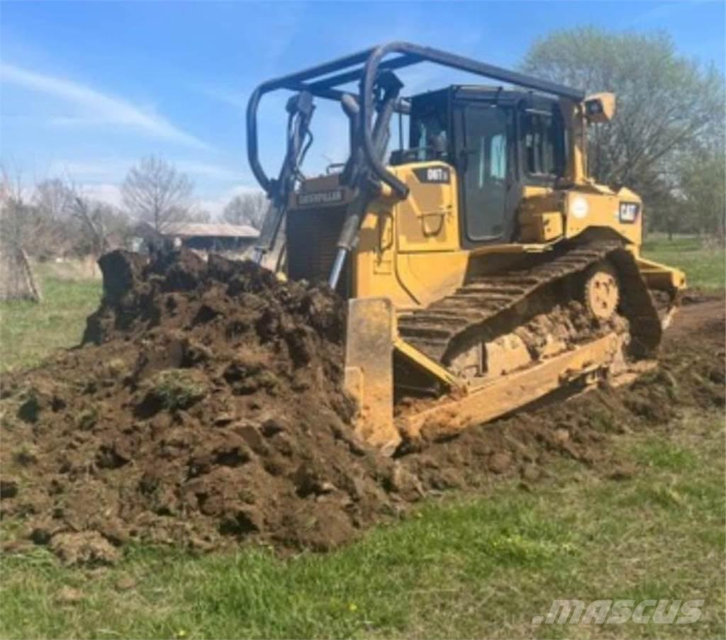 CAT D6T XW Гусеничные бульдозеры
