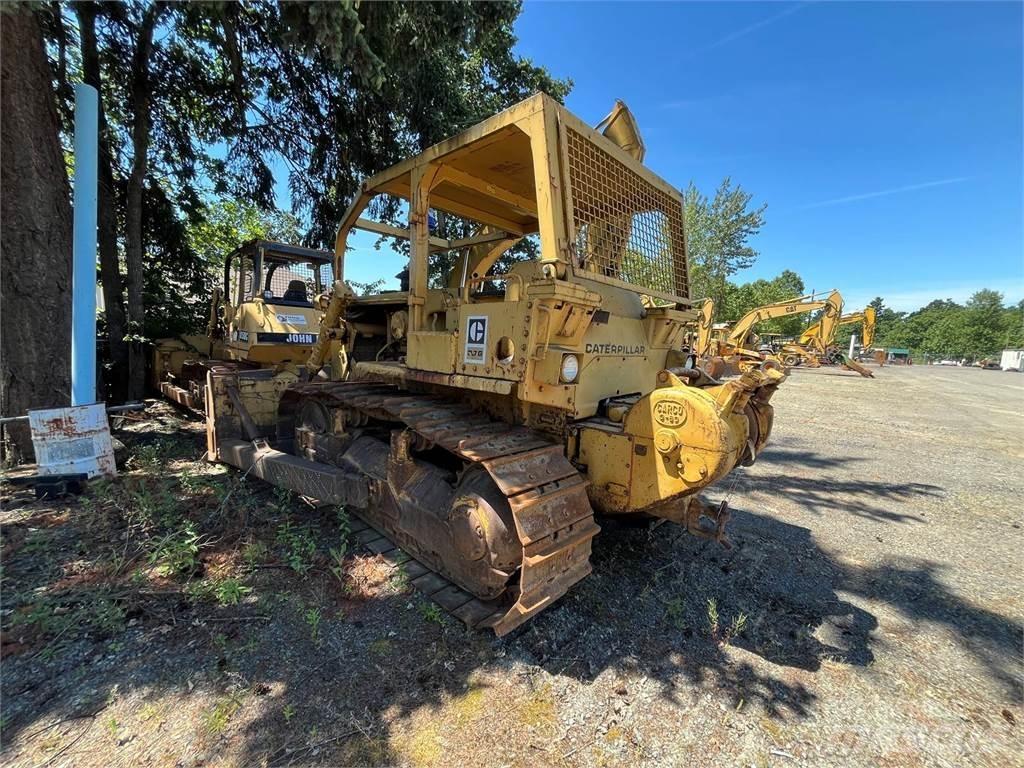 CAT D7G Гусеничные бульдозеры