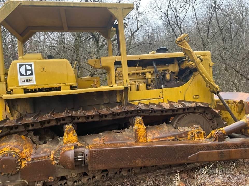 CAT D8H Гусеничные бульдозеры