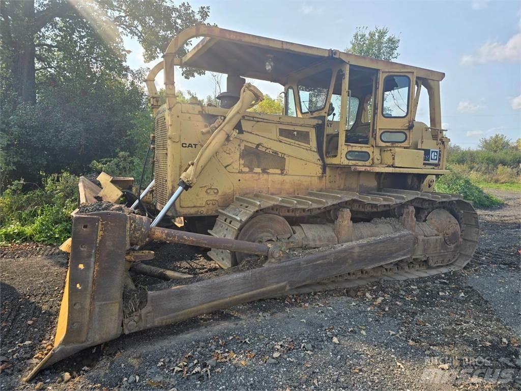 CAT D8H Гусеничные бульдозеры