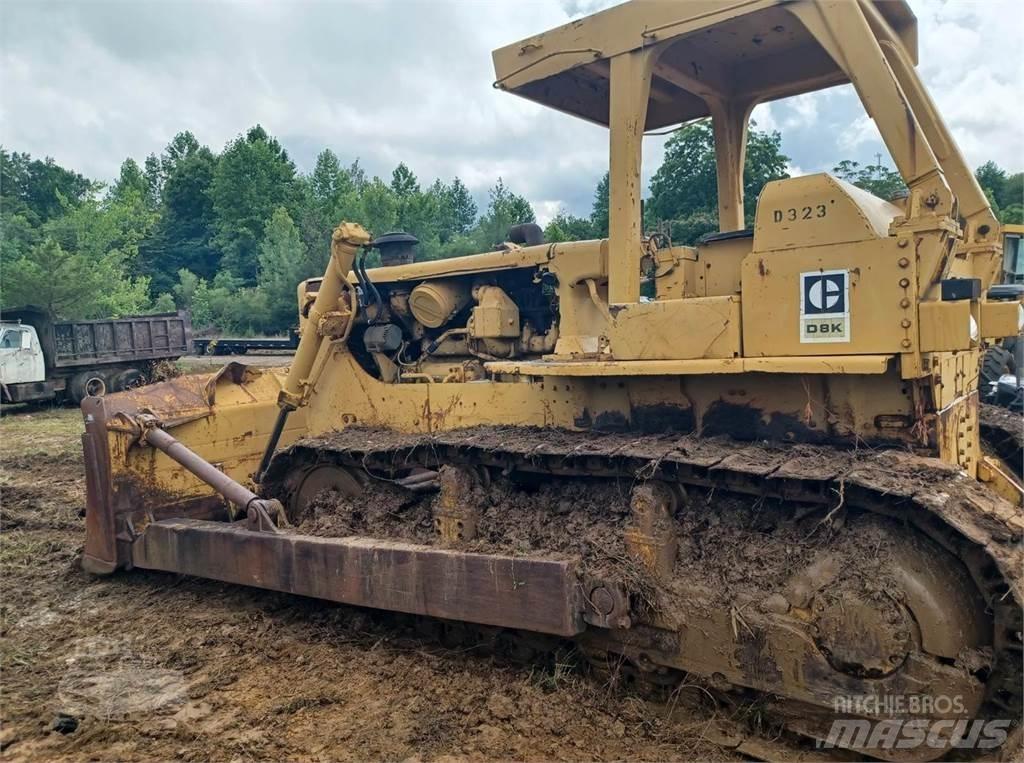 CAT D8K Гусеничные бульдозеры