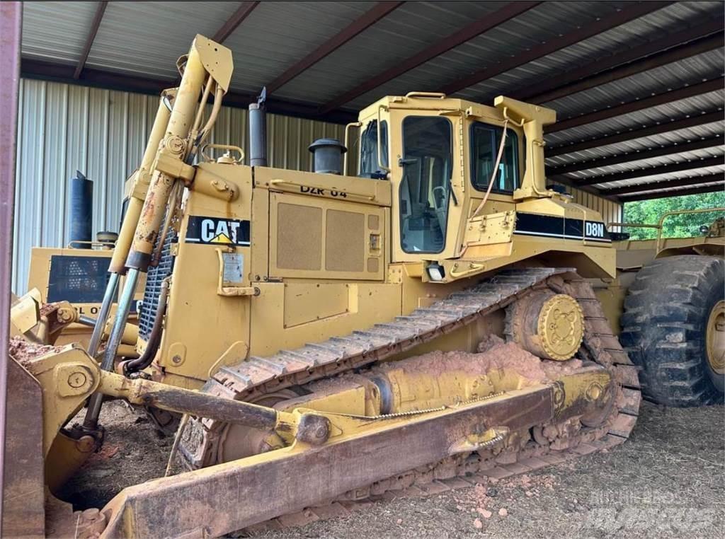 CAT D8N Гусеничные бульдозеры